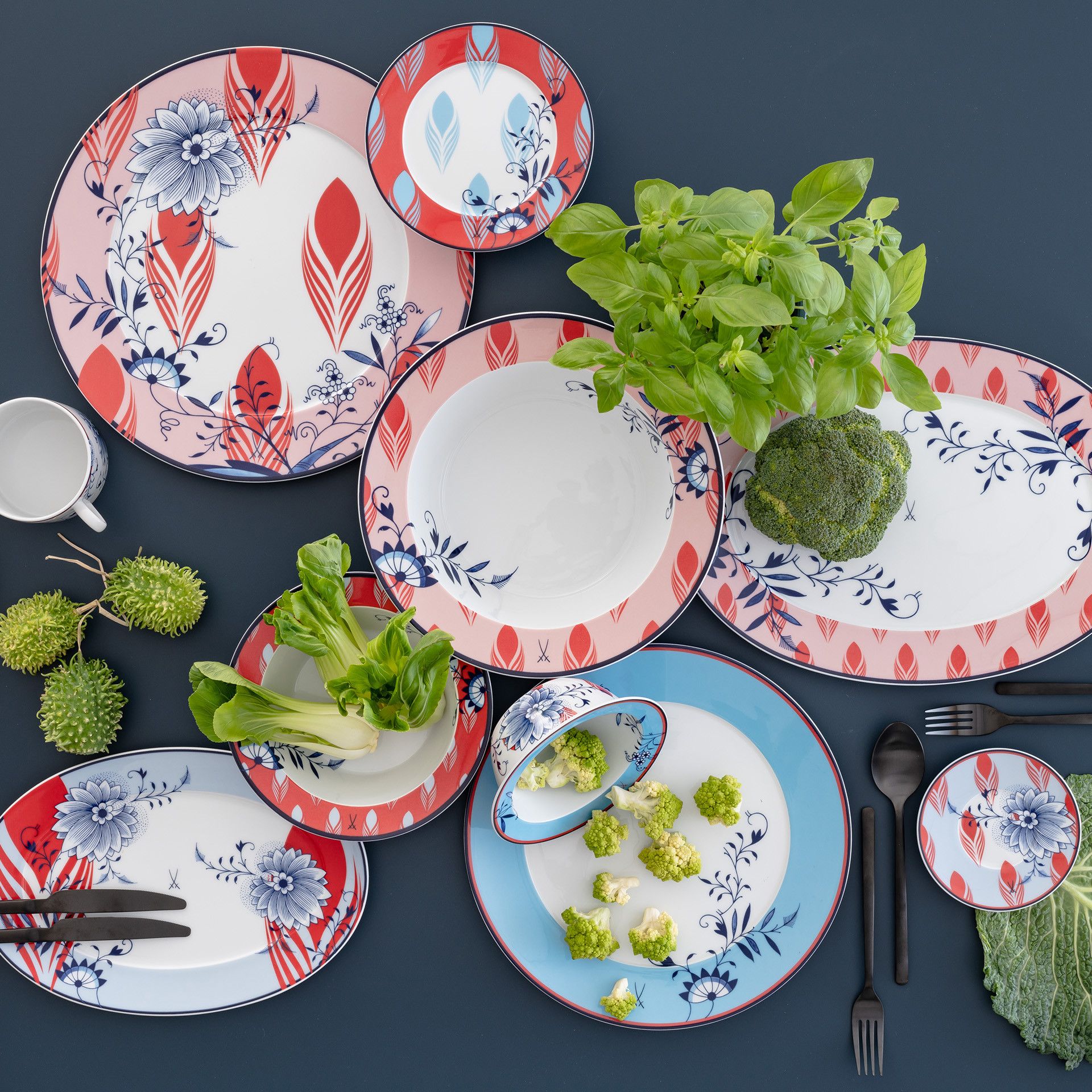 MEISSEN COLLAGE BLOOMY FEATHERS PLATE SET 3PCS.